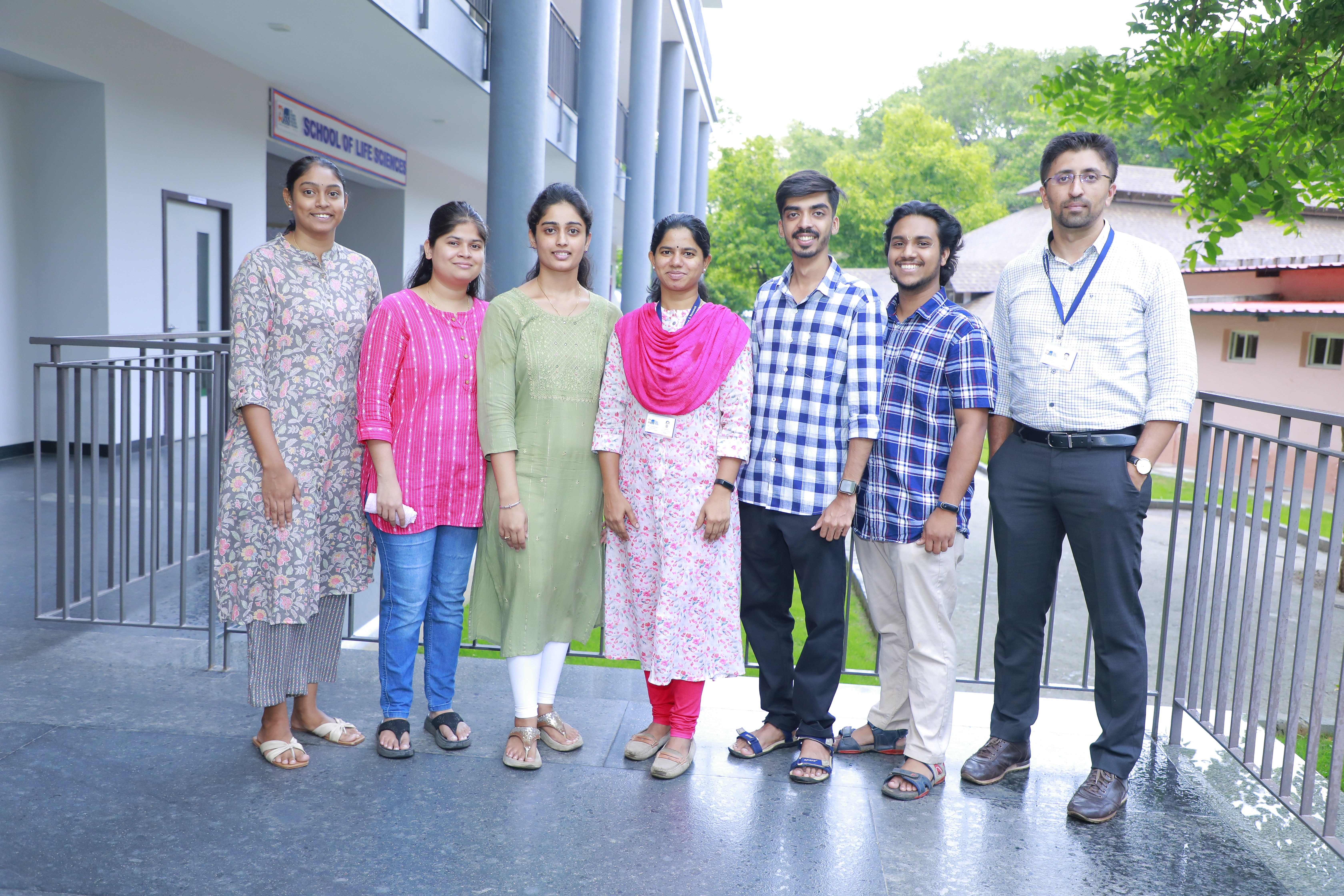 Our Plant research team at School of Life Sciences, JSS AHER, Mysuru (Left to right): Meghana S, Supriya S Kammar, Muthamma MB, Charukesi R, Subrahmanya Hegde, Ajay R Bhat and Mohan TC. Photo credit: Sunil Kumar MS
