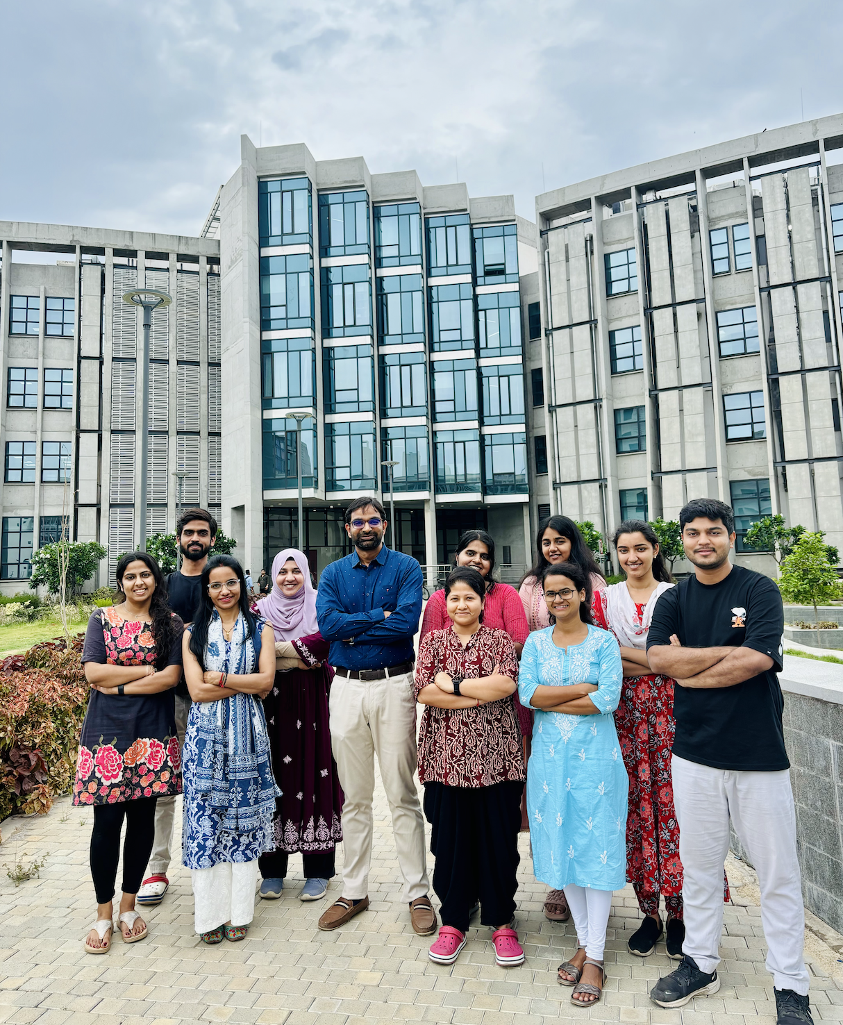 Learning and growing together: Current lab members in front of the Department of Biotechnology, IIT Hyderabad. Photo Credit: Manjunatha BK