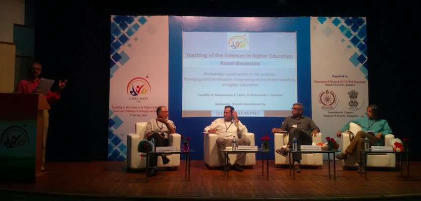 Panel discussion on "Knowledge construction in the sciences"